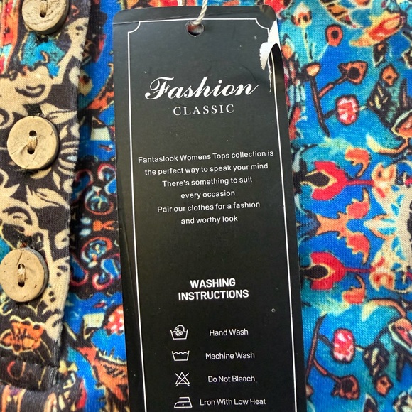 NWT Fantaslook Women's Floral Henley Size Small (KB1) - Picture 7 of 7